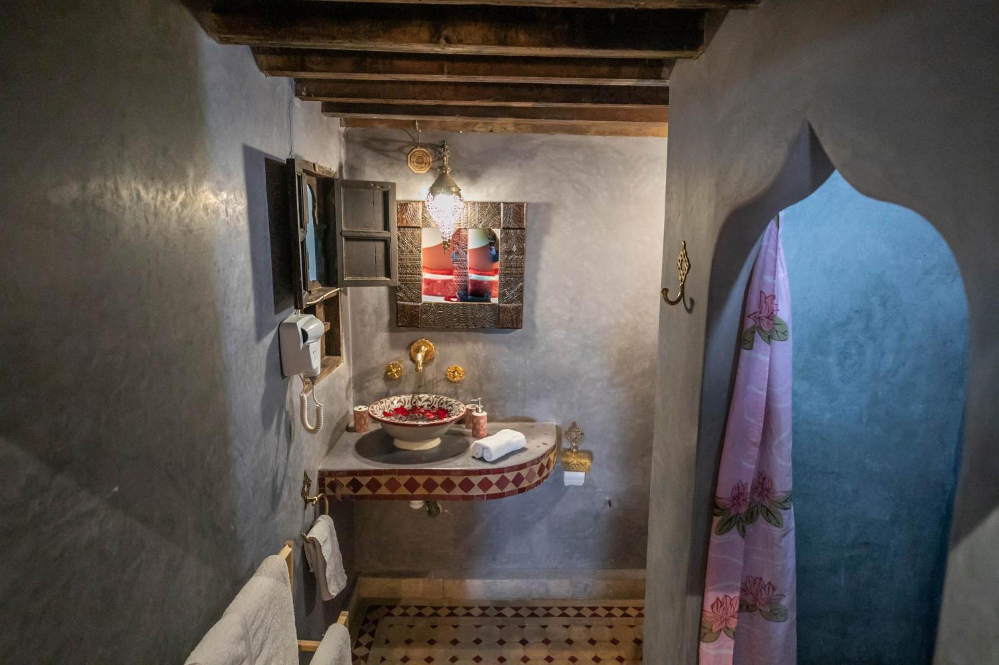 Riad Les Idrissides Chez Lea Fès Exteriör bild